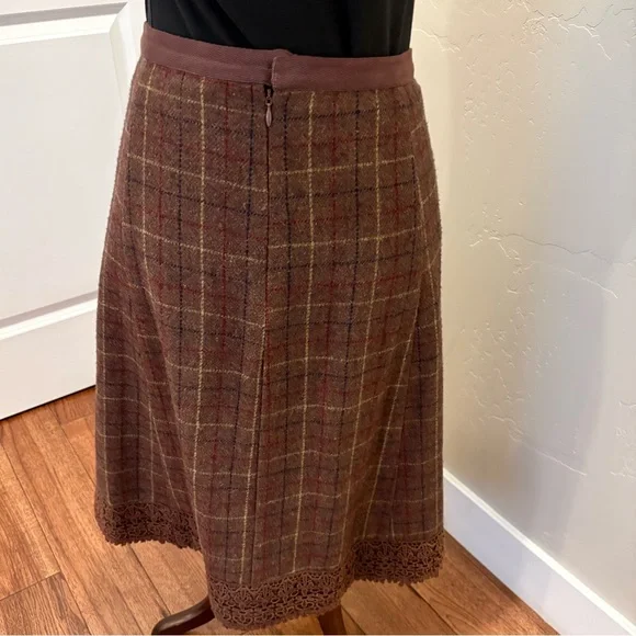 Adorable April Cornell Brown Plaid Skirt Midi Red Flowers Comfy Worn Twice EUC - Picture 3 of 6
